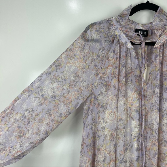 NEW Vici x Fate Dashing Daisies Chiffon Maxi Dress Purple Floral Size Medium - Picture 8 of 13